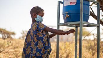 Trinkwasser und Latrinen für Gesundheitszentren und Schulen 